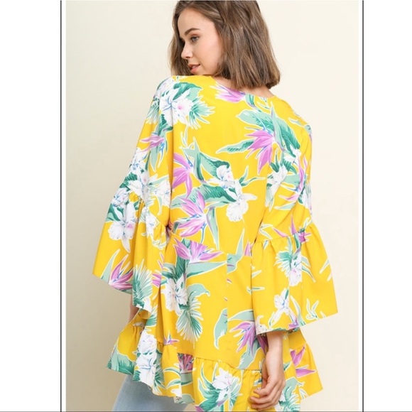 NEW Tropical Print Bell Sleeve V-Neck Hi Lo Blouse - Picture 4 of 5